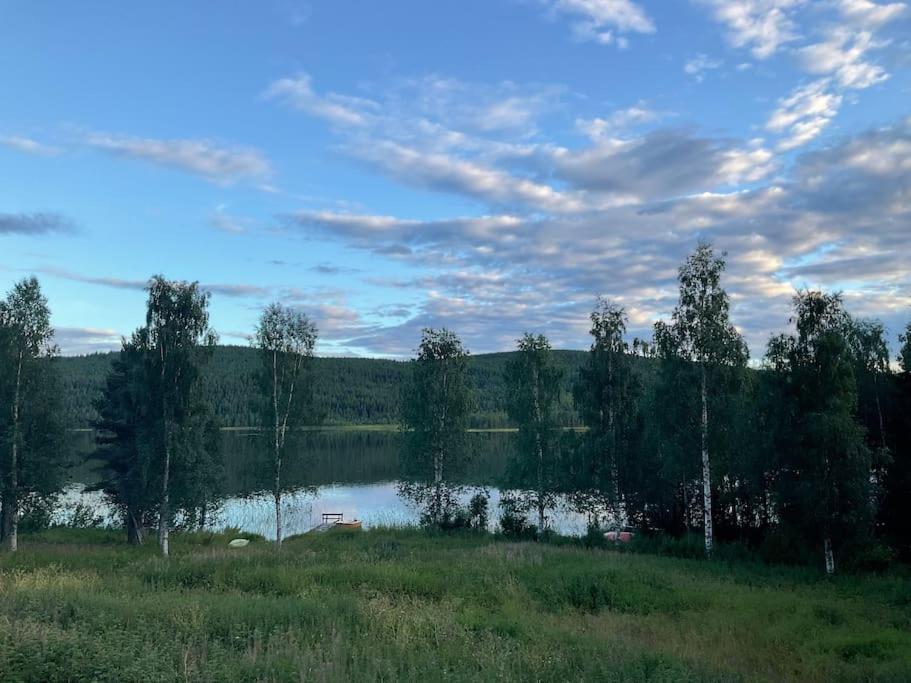 Chalet Lakeside Wilderness Jokkmokk